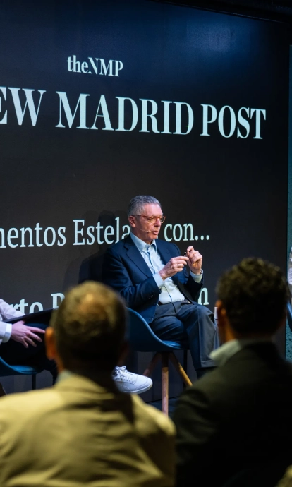 Ruiz-Gallardón junto a Fernando Caballero y Rodrigo Pinedo, consejeros de The New Madrid Post