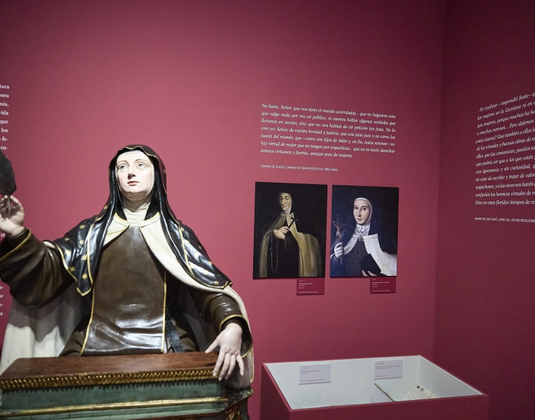 Exposición ‘Mujeres de ingenio. Plumas de oro en el Siglo de las Letras’, en la Casa Museo Lope de Vega.| Jesús Hellín / Europa Press Exposición ‘Mujeres de ingenio. Plumas de oro en el Siglo de las Letras’, en la Casa Museo Lope de Vega.| Jesús Hellín / Europa Press